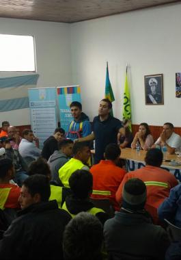 Foto noticia SST - Charlas de difusión de los diferentes programas llevados adelante por  la Unión Obrera de la Construcción de la República Argentina