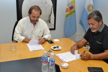 Foto noticia UOCRA - Firma de convenio con la Organización de los Estados Iberoamericanos 