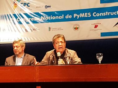 Foto noticia UOCRA - GERARDO MARTINEZ DISERTÓ EN EL 2° CONGRESO NACIONAL DE PYMES CONSTRUCTORAS