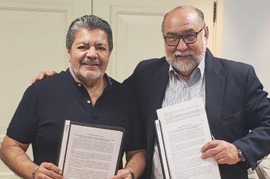 Foto noticia UOCRA - Gerardo Martínez recibe a los compañeros del Sindicato de Obras Sanitarias de la provincia de Buenos Aires (SOSBA)
