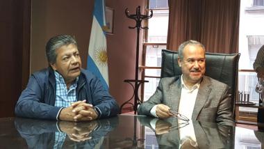 Foto noticia SST - Gerardo Martinez Secretario General de UOCRA firmó un acuerdo con el SEDRONAR