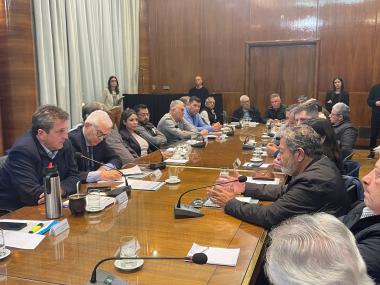 Reunión de la Confederación de Sindicatos Industriales de la República Argentina (CSIRA) con Sergio Massa