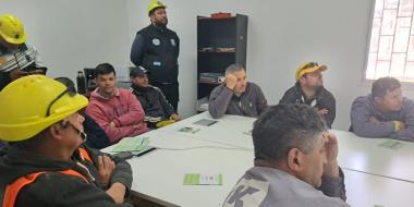 Foto noticia UOCRA - ACCIONES DE CAPACITACI&Oacute;N SOBRE BUENAS PR&Aacute;CTICAS AMBIENTALES EN OBRAS