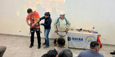 Foto noticia UOCRA - Capacitaciones sobre medidas de seguridad para trabajos en altura para trabajadores y delegados