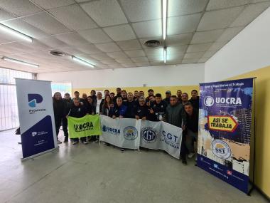 Foto noticia UOCRA - 2da. JORNADA DE LAS ACTIVIDADES DE FORMACIÓN EN SALUD Y SEGURIDAD CONJUNTAS ENTRE EL DEPARTAMENTO DE SST - UOCRA Y PROVINCIA ART