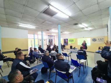 Foto noticia SST - ACTIVIDADES DE FORMACIÓN CONJUNTAS ENTRE EL DEPARTAMENTO DE SST - UOCRA, LA SECCIONAL DE UOCRA SAN JUSTO Y PROVINCIA ART