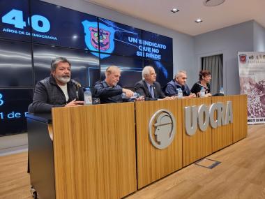 Foto noticia UOCRA - ACTO 40 AÑOS DE LA RECUPERACIÓN DEMOCRÁTICA