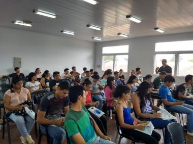 Foto noticia UOCRA - CHARLAS DE DIFUSIÓN DE LOS DIFERENTES PROGRAMAS LLEVADOS ADELANTE POR LA UNIÓN OBRERA DE LA CONSTRUCCIÓN DE LA REPÚBLICA ARGENTINA