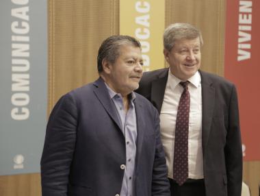 Foto noticia UOCRA - EL DIRECTOR GENERAL DE LA OIT COMPARTIÓ UNA REUNIÓN CON LAS CENTRALES SINDICALES ARGENTINAS