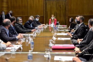 Foto noticia UOCRA -  EL GABINETE ECONÓMICO-SOCIAL PRESENTÓ DOS PROYECTOS DE LEY DE INCENTIVO A LA INDUSTRIA DE LA CONSTRUCCIÓN