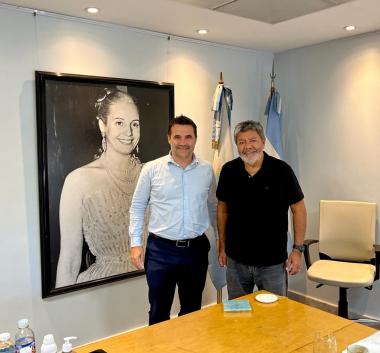 Foto noticia UOCRA - GERARDO MARTÍNEZ RECIBIÓ AL SECRETARIO DE ENERGIA DE LA NACIÓN, DARÍO MARTÍNEZ