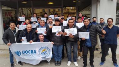 Foto noticia UOCRA - Programa de Introducción a la gestión de materiales con asbesto/amianto y buenas prácticas ambientales en la industria de la construcción