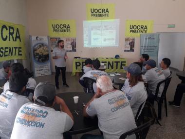 Foto noticia UOCRA - PROGRAMA DE INTRODUCCIÓN A LA GESTIÓN DE MATERIALES CON ASBESTO-AMIANTO Y BUENAS PRÁCTICAS AMBIENTALES EN LA INDUSTRIA DE LA CONSTRUCCIÓN