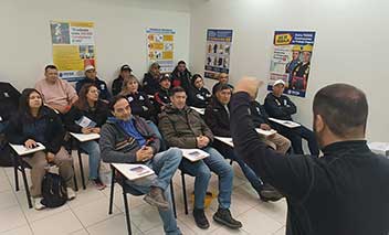 Imagen de asistencia t&eacute;cnica y capacitaci&oacute;n